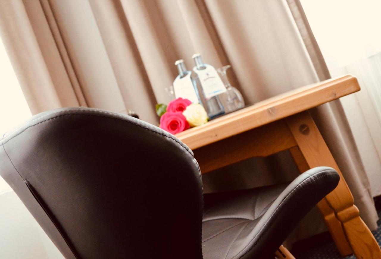 Boutique Hotel Зелб Екстериор снимка
